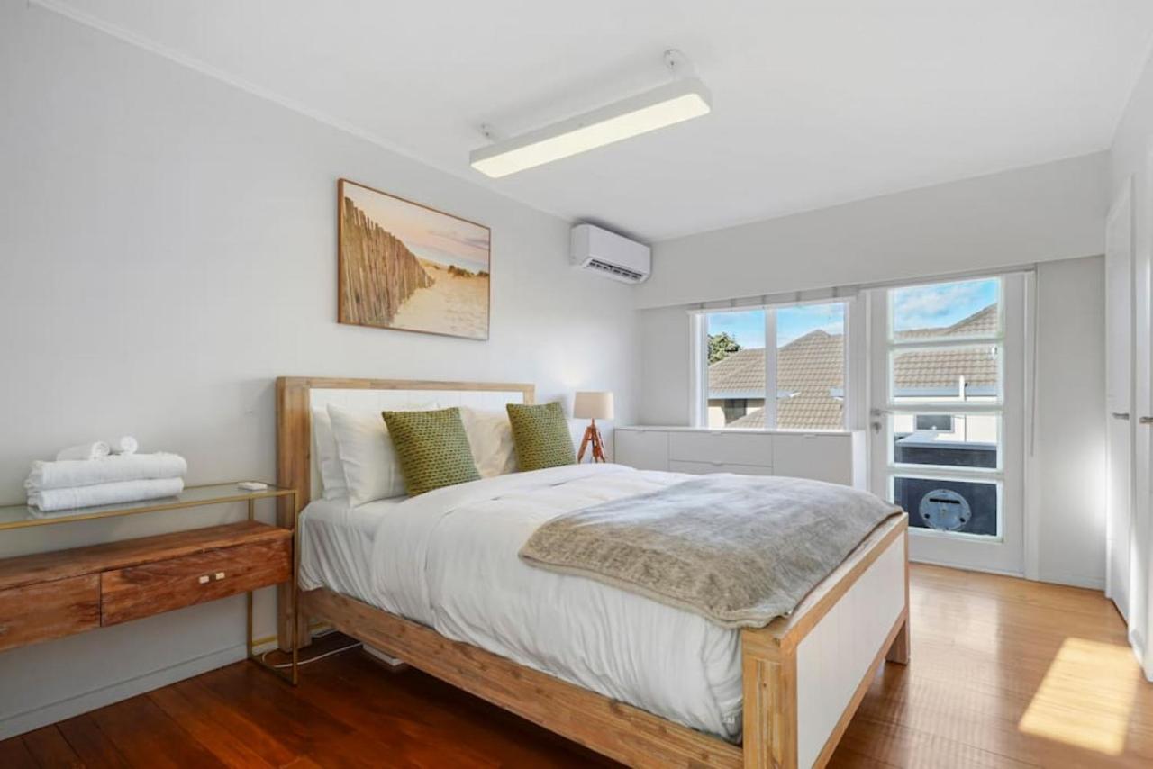 Amazing Home By Beach - Fully Aircon-Ed - Wifi أوكلاند المظهر الخارجي الصورة